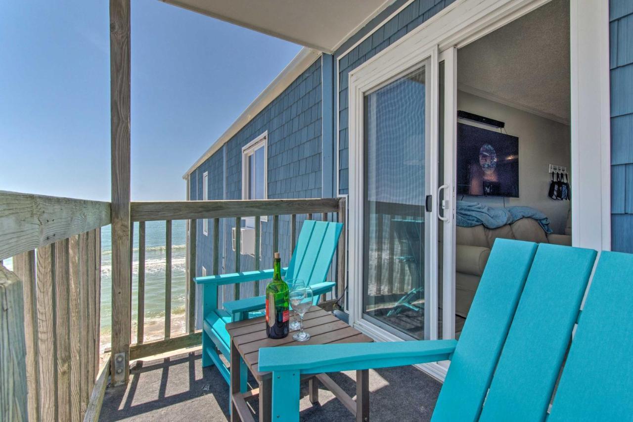 Convenient Retreat With Balcony And Ocean Views! Apartment North Topsail Beach Exterior photo